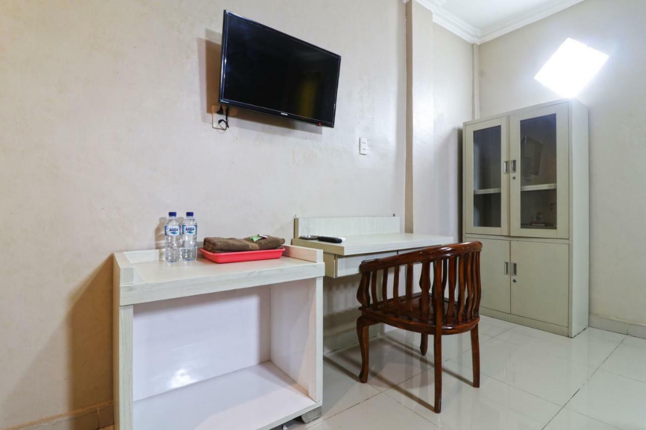 Hotel Graha Soeltan Sunggal Esterno foto